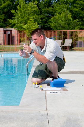 pool maintenance worker
